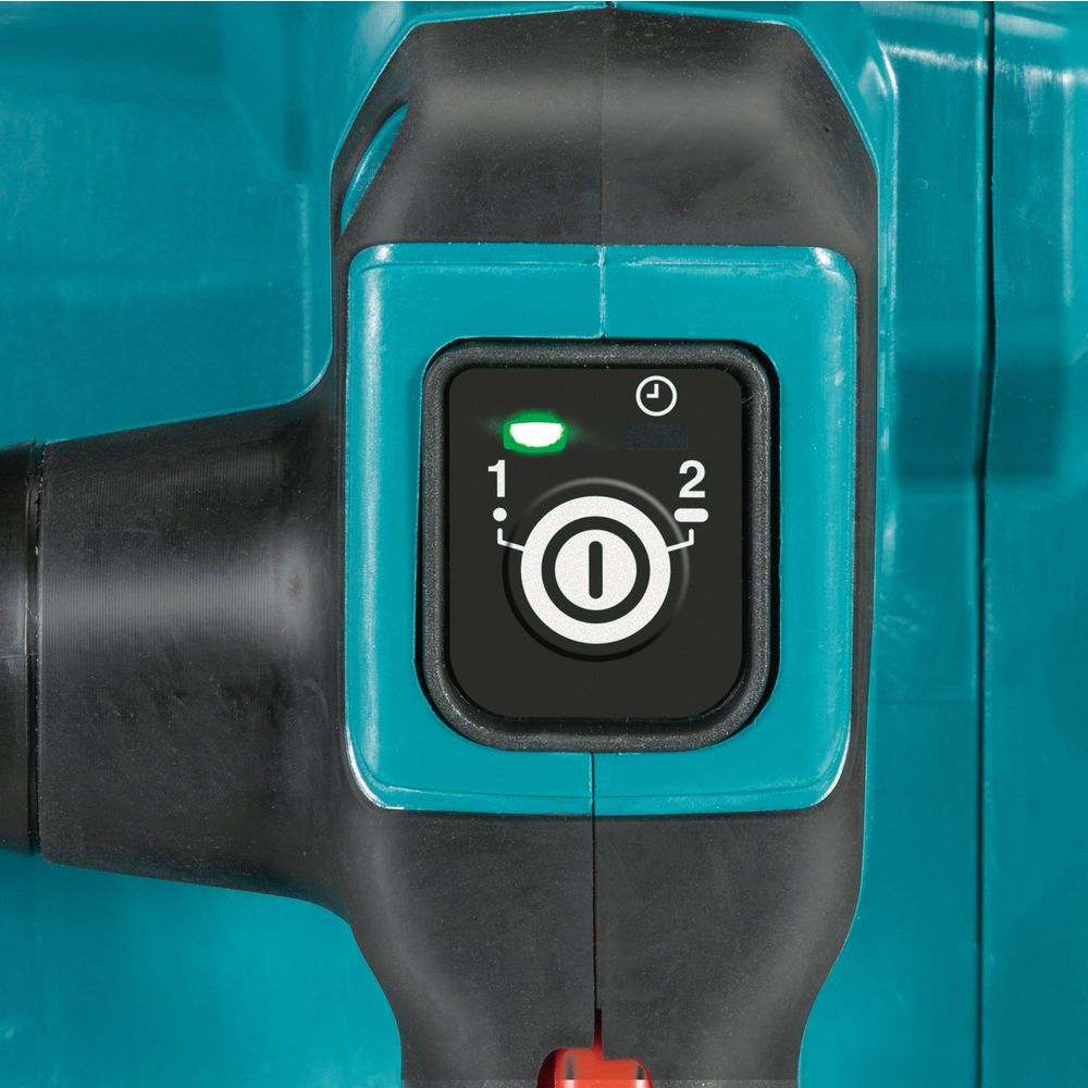 Набор Makita: аккумуляторная цепная пила DUC356Z + 2 аккумулятора 5 Ач BL1850B + зарядное устройство DC18RD, PT965