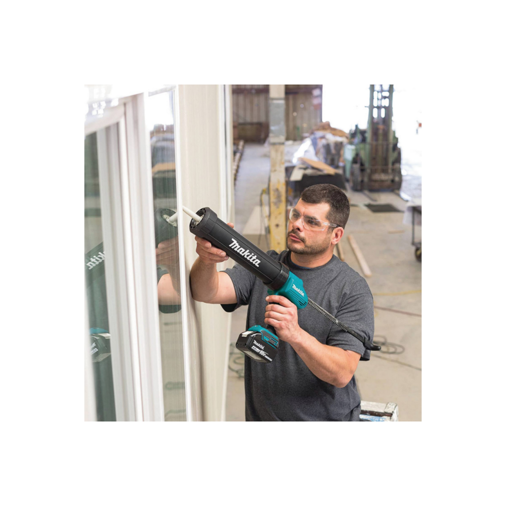 Пистолет для герметика Makita DCG180ZK, без АКБ и ЗУ