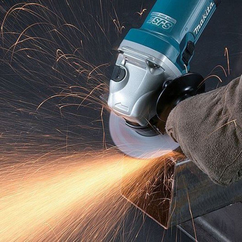 Угловая шлифмашина Makita 9565CVR, 1400 Вт, 125 мм