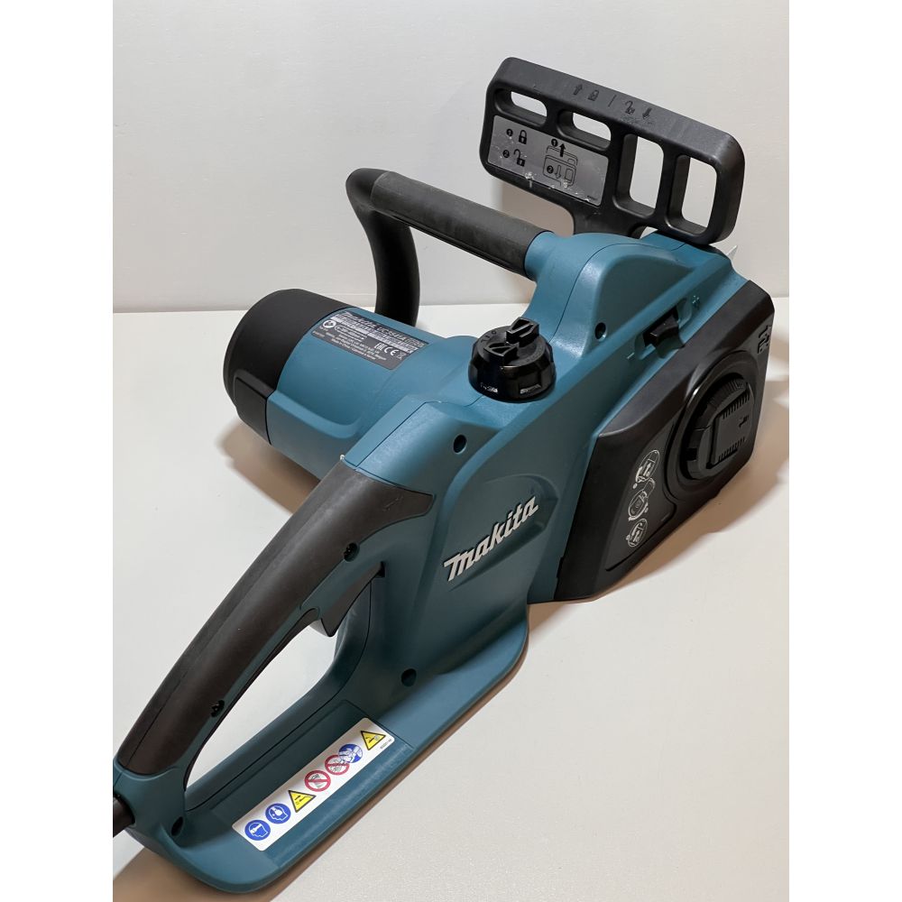 Цепная пила Makita UC3541A, 1800 Вт, 35 см, 14.5 м/с, (УЦЕНЕННЫЙ ТОВАР) (UC3541A/U)