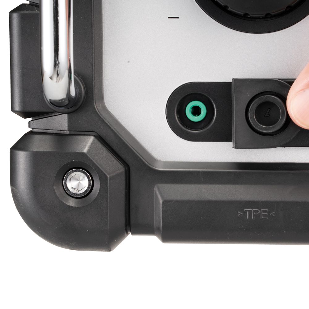 Аккумуляторный радиоприемник Makita CXT/LXT, 12В/18В, с возможностью работы от сети, без АКБ и ЗУ, DMR110N