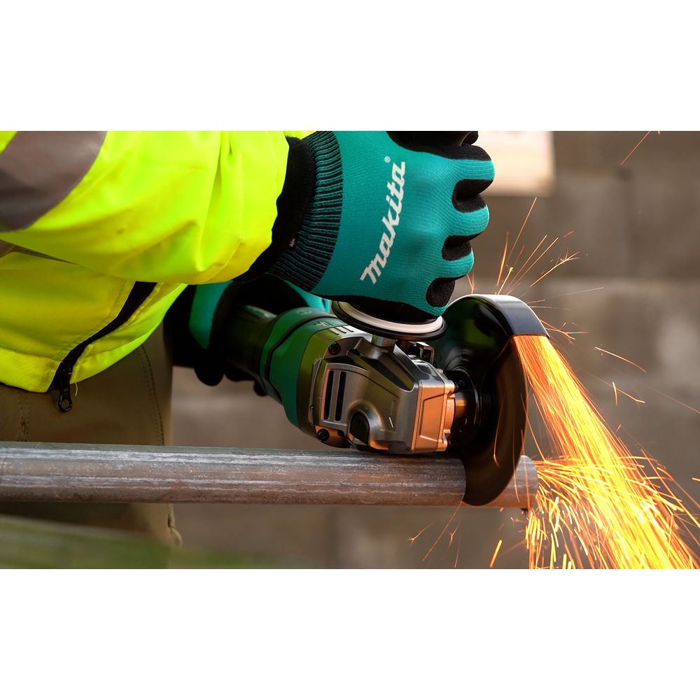 Аккумуляторная угловая шлифмашина Makita GA050GT101, 40 В, 125 мм, 11000 об/мин, c АКБ 5 Ач и ЗУ, в 2 кейсах MakPac