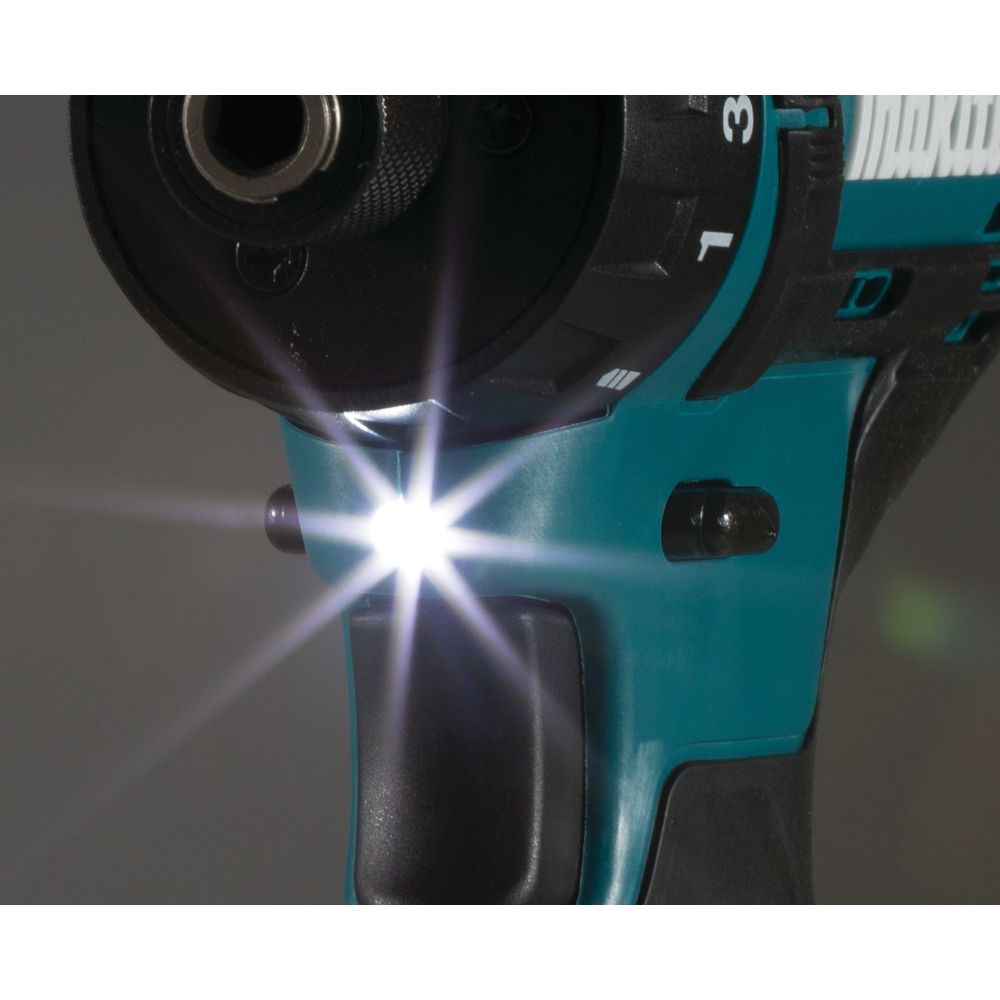 Аккумуляторный шуруповерт Makita, 30 Нм, 1700 об/мин, с 2 АКБ 2 Ач и ЗУ, в кейсе, DF033DWAE