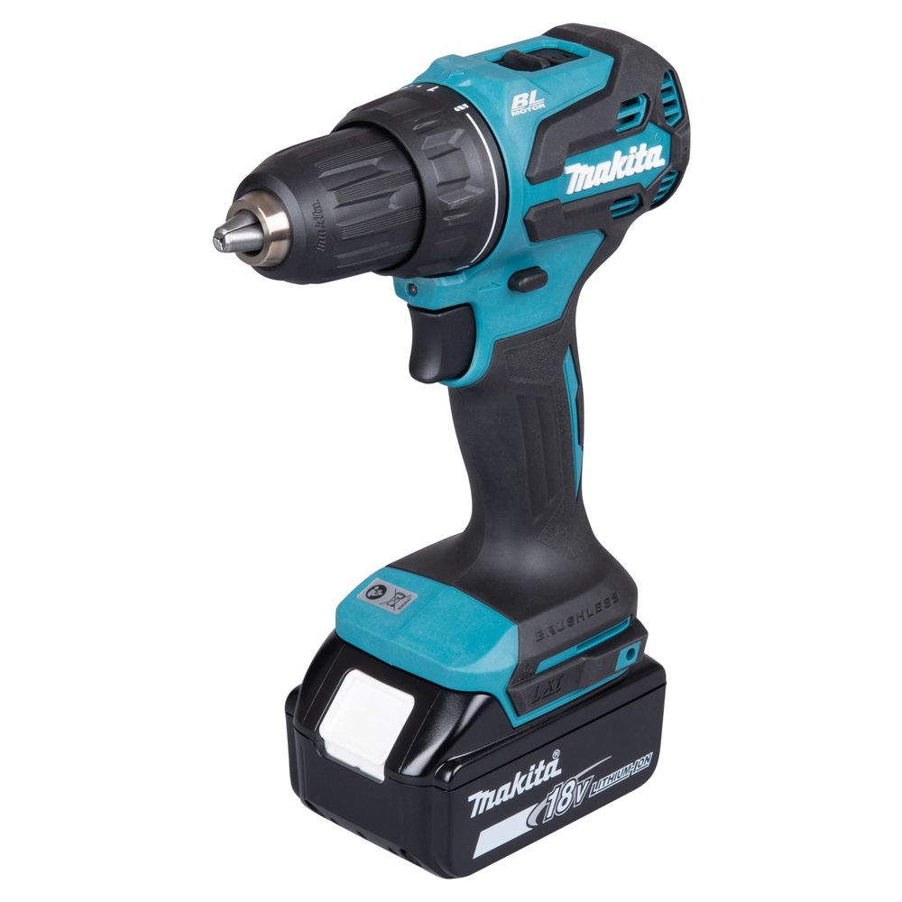 Аккумуляторная дрель-шуруповерт Makita DDF490WV, 18 В, 1900 об/мин, с АКБ 2 Ач и ЗУ, в кейсе