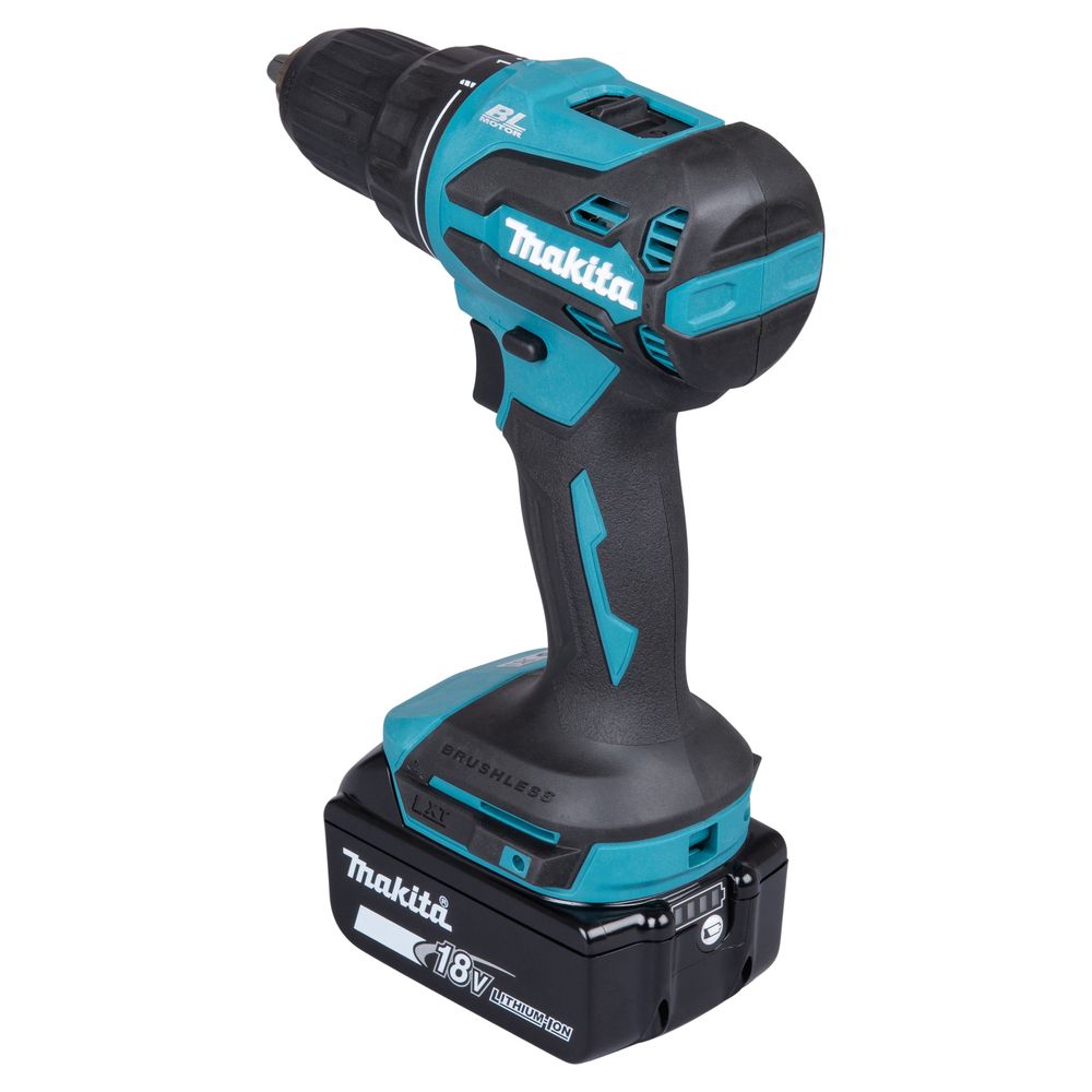 Аккумуляторная дрель-шуруповерт Makita DDF490WV, 18 В, 1900 об/мин, с АКБ 2 Ач и ЗУ, в кейсе