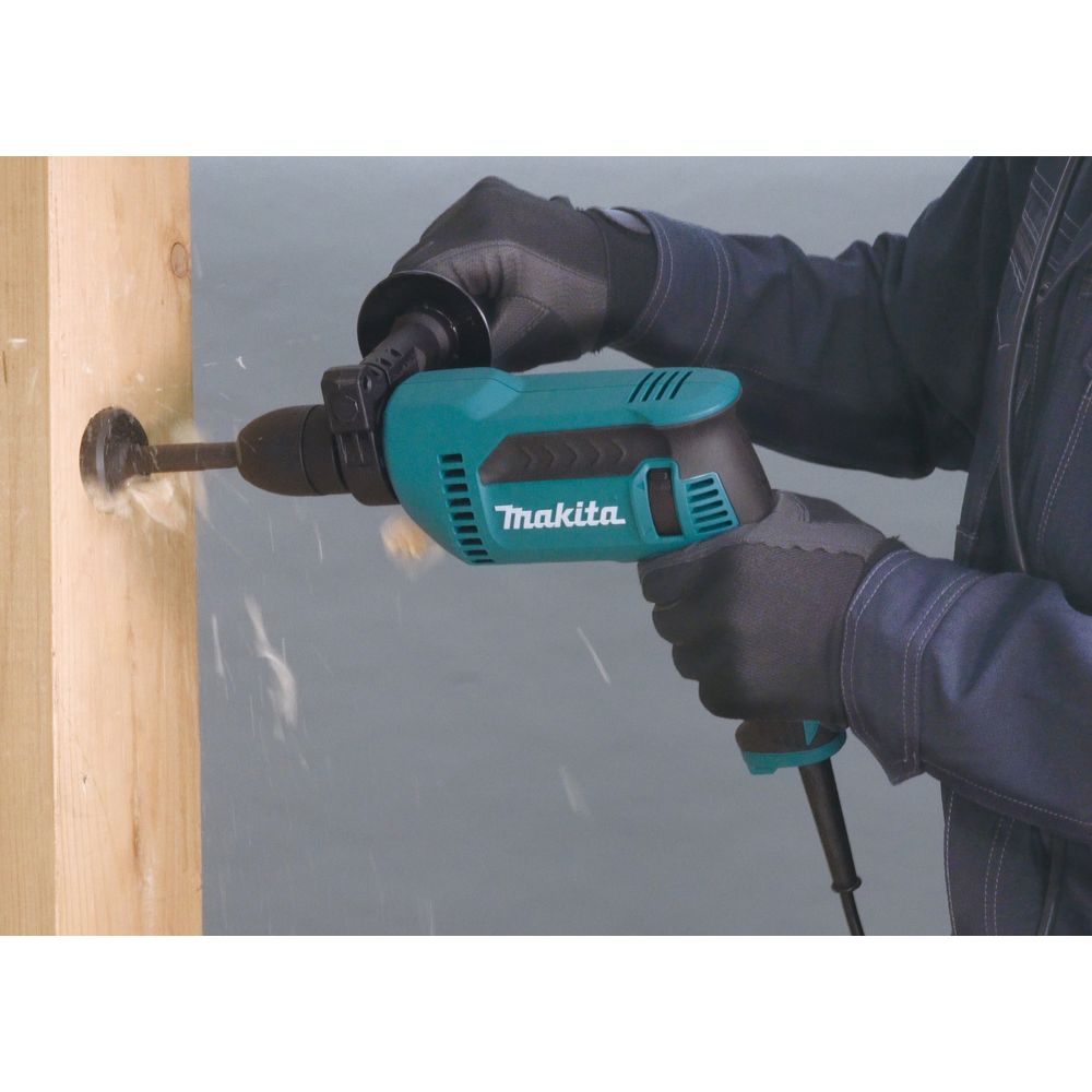 Дрель Makita DP4021, 630 Вт, 3000 об/мин