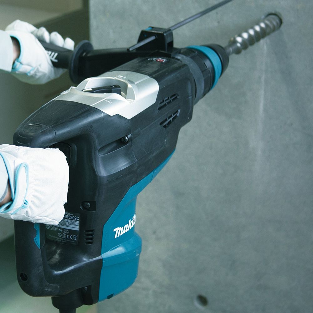 Набор электроинструмента Makita: угловая шлифмашина GA9050 + перфоратор HR5202C (ACSET-49)