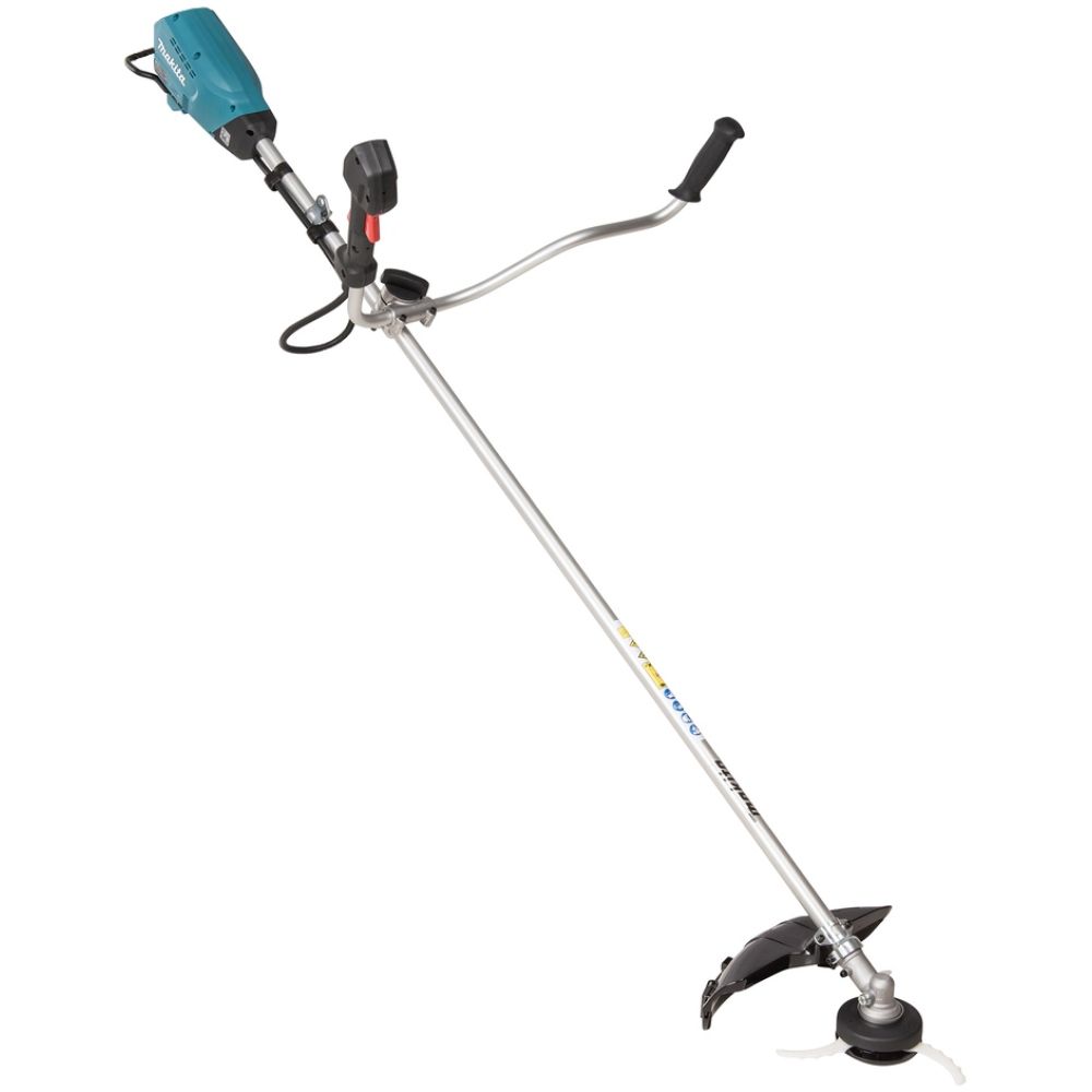 Аккумуляторный набор садовой техники Makita, 40 В: цепная пила UC004G + триммер UR016G, с АКБ 4 Ач и ЗУ