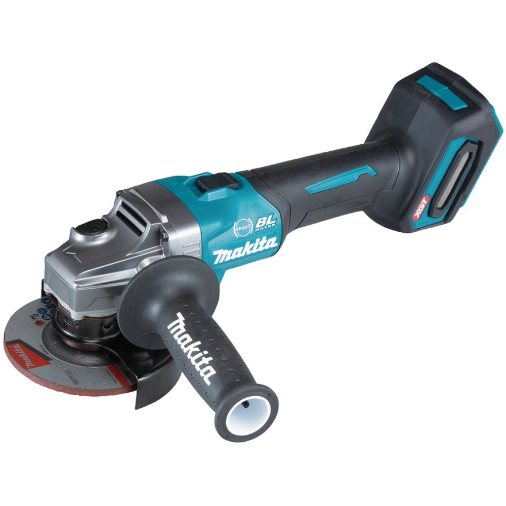 Аккумуляторный набор Makita, 40 В: угловая шлифмашина GA004 + рубанок KP001, с 2 АКБ 4 Ач и ЗУ, в кейсе MakPac