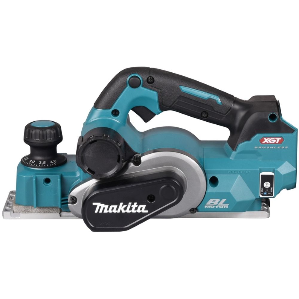 Аккумуляторный набор Makita, 40 В: угловая шлифмашина GA004 + рубанок KP001, с 2 АКБ 4 Ач и ЗУ, в кейсе MakPac