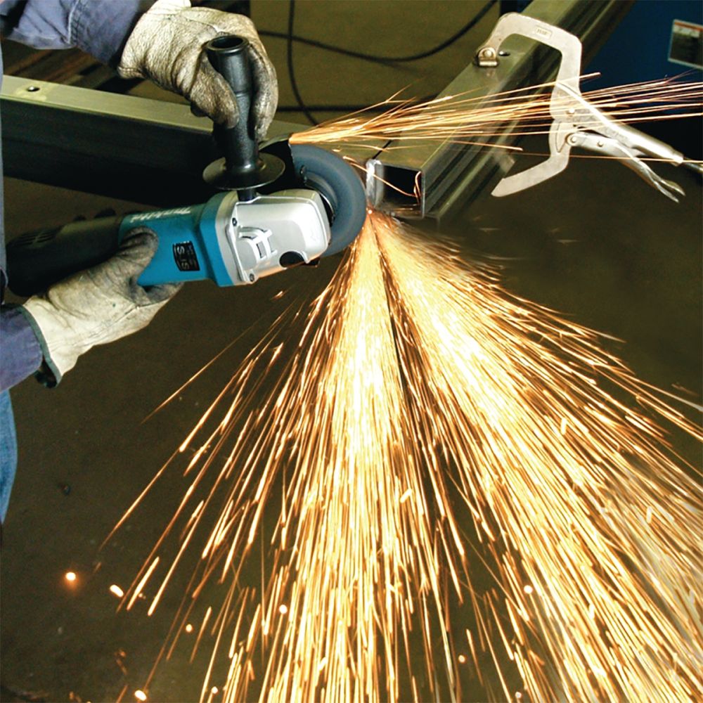 Угловая шлифмашина Makita 9565PCV, 1400 Вт, 125 мм, 12000 об/мин