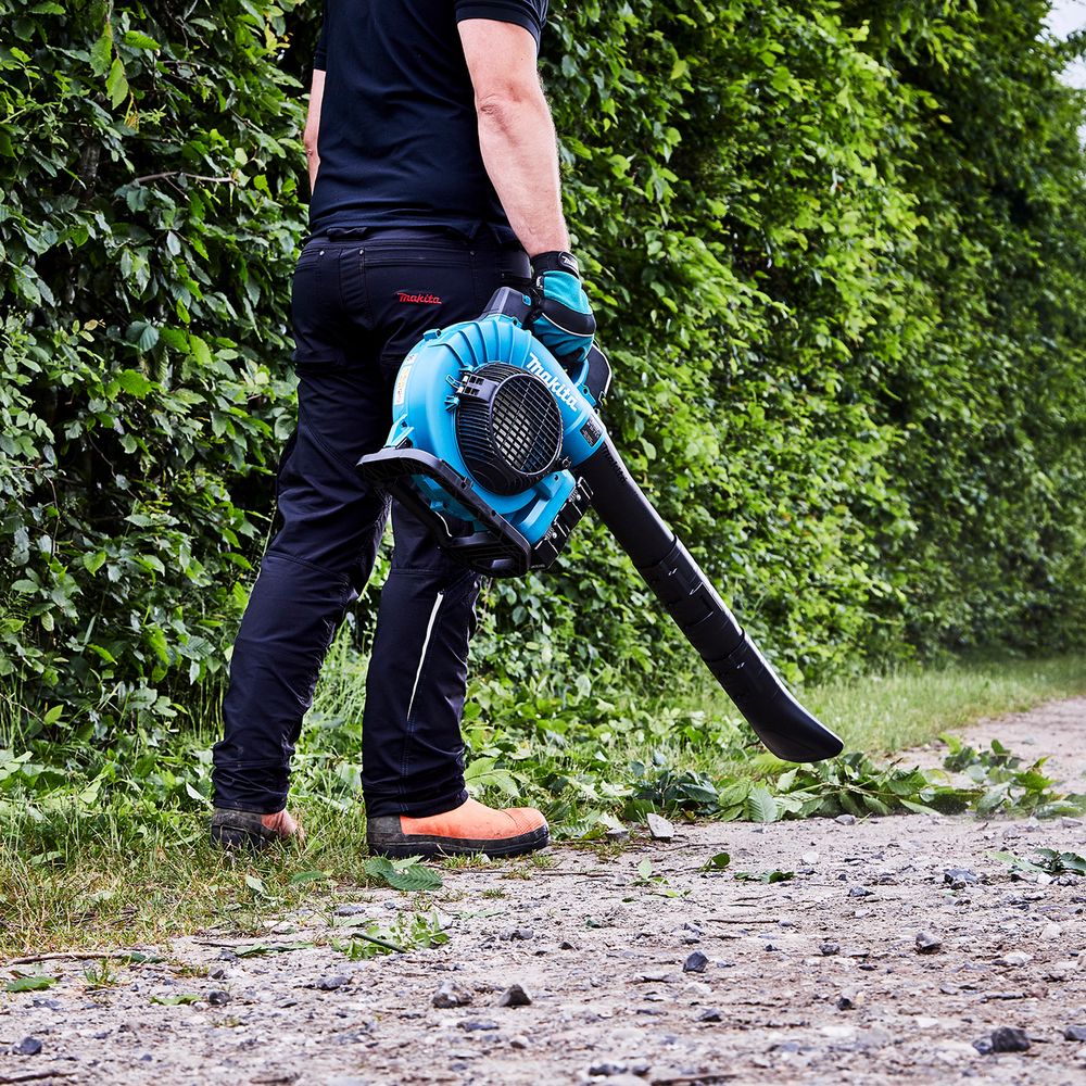 Аккумуляторный воздуходув-пылесос Makita DUB363ZV, 13.4 м³/мин, 65 м/с, без АКБ и ЗУ