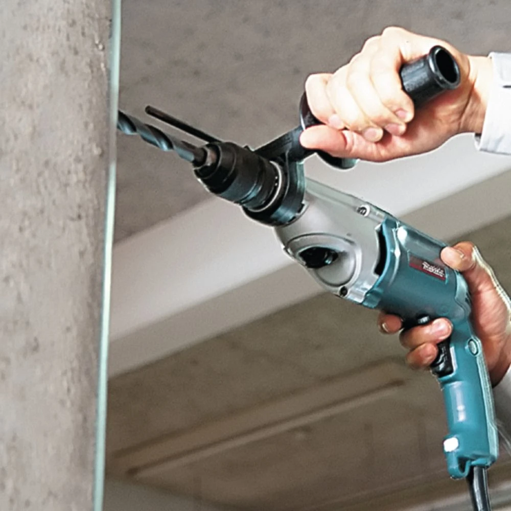 Электрическая ударная дрель Makita 720 Вт, 20 мм, 2 900 об/мин, HP2051F