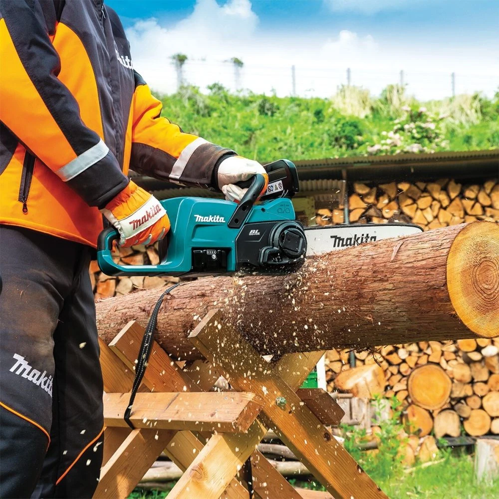 Аккумуляторная цепная пила Makita DUC407Z, 18 В, 40 см, без АКБ и ЗУ