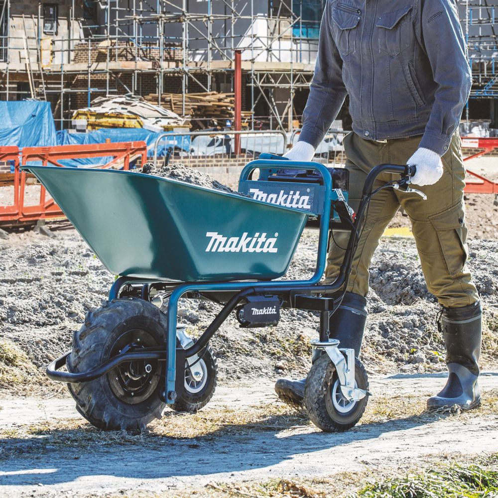 Аккумуляторная самоходная тачка Makita DCU180Z, 18 В, до 130 кг, 3.5 км/ч, без АКБ и ЗУ