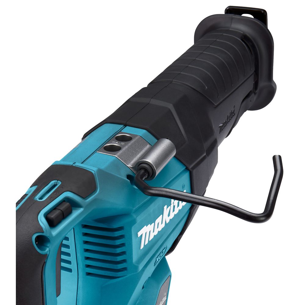 Набор Makita: 2 аккумуляторные сабельные пилы JR001GZ, 32 мм, 3000 ход/мин + аккумулятор BL4040, 40 В, 4 Ач + быстрое зарядное устройство DC40RA, PT988