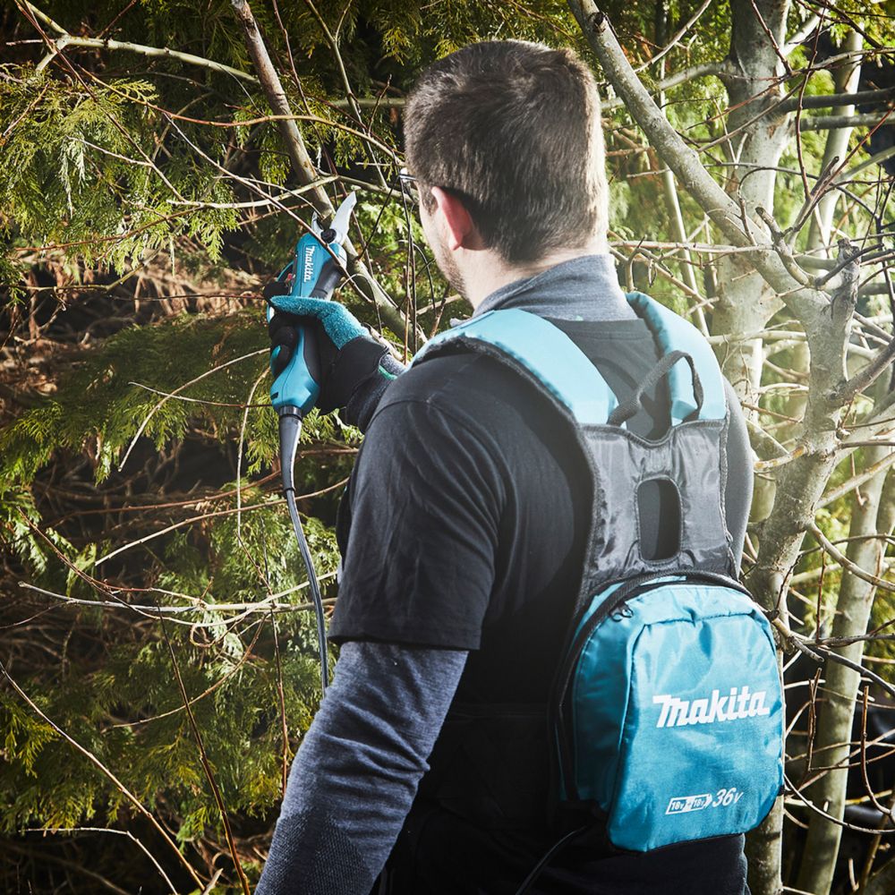 Аккумуляторный садовый секатор Makita, 36 В, до 33 мм, без АКБ и ЗУ, DUP362Z