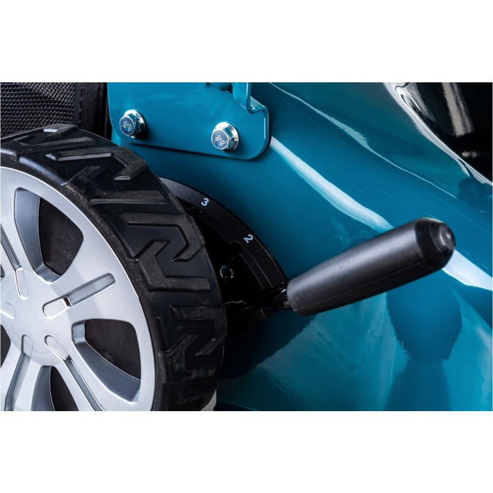 Бензиновая газонокосилка Makita, 2600 Вт, 163 см³, 46 см, 60 л, PLM4622N2