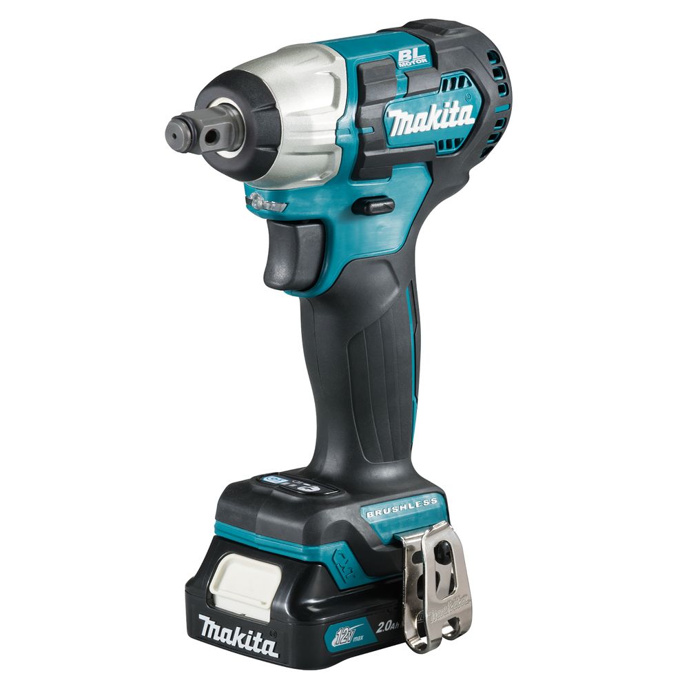 Аккумуляторный ударный гайковерт Makita TW161DWAE, 2400 об/мин, с 2 АКБ 2 АЧ и ЗУ, в кейсе