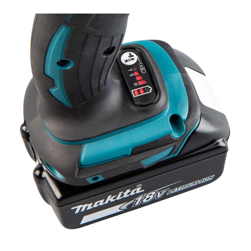 Аккумуляторный масляный шуруповерт Makita DTS141, 18 В, 40 Нм, 2700 уд/мин, с АКБ 3 Ач и ЗУ (DTS141P1Z)