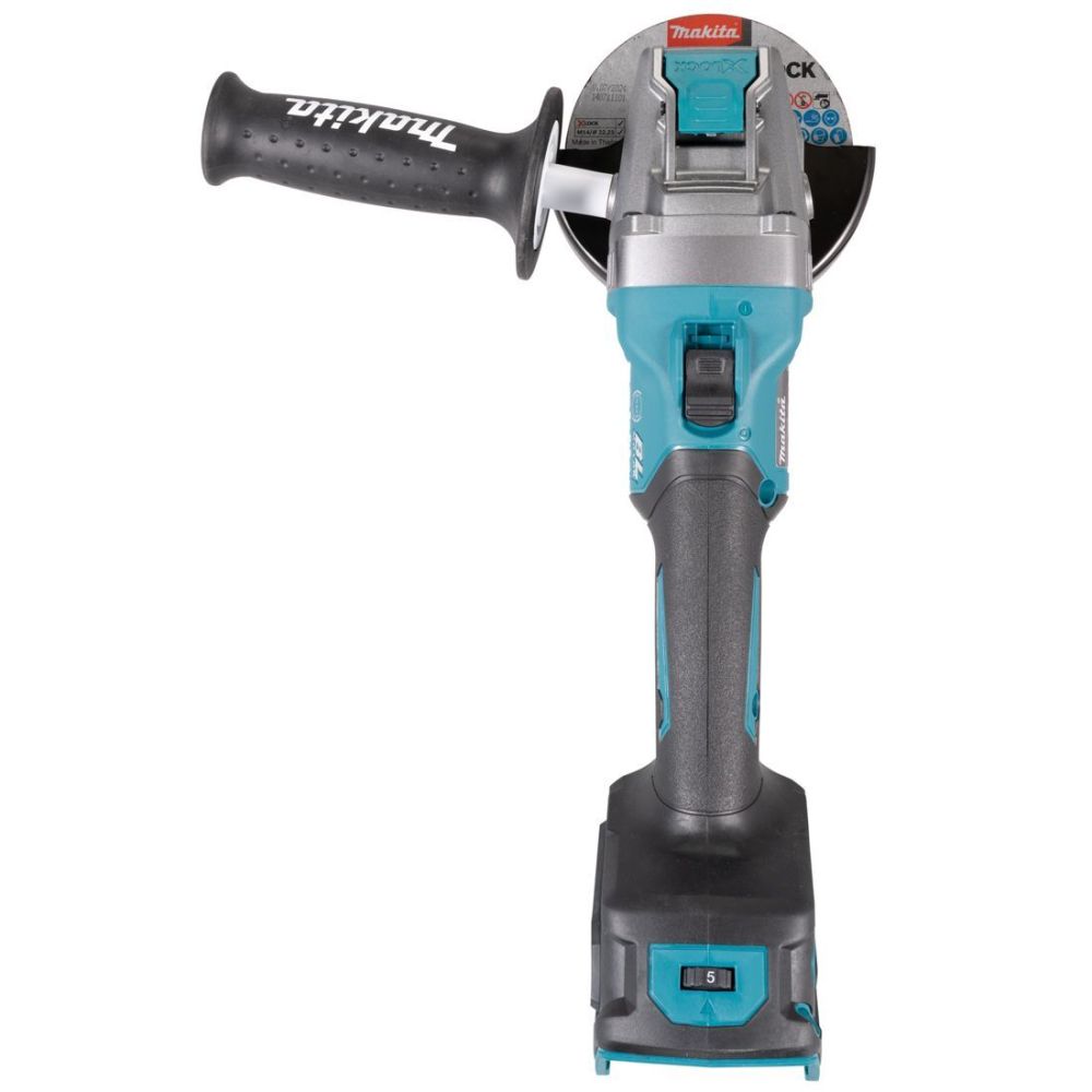 Аккумуляторная угловая шлифмашина Makita GA040GZ01, 40 В, 115 мм, 8500 об/мин, без АКБ и ЗУ, в кейсе