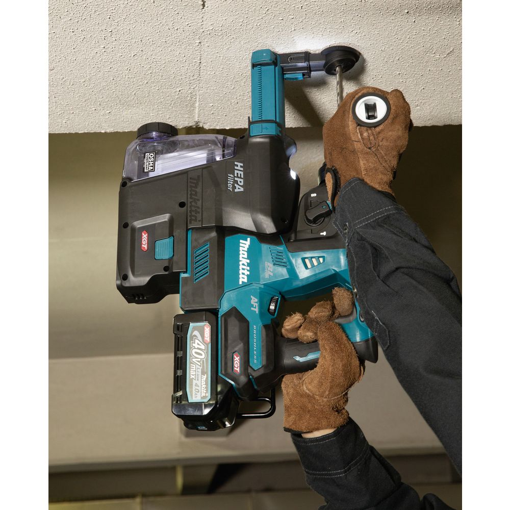 Набор Makita: 2 аккумуляторных перфоратора HR001GZ, 2.8 Дж, 5000 уд/мин + аккумулятор BL4040, 40 В, 4 Ач + быстрое зарядное устройство DC40RA, PT980