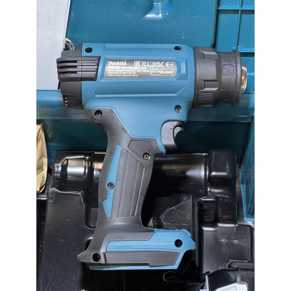 Аккумуляторный тепловой пистолет (фен) Makita LXT 18В, 1 режим, 550°, АКБ 5.0 Ач, З/У, кейс MakPac (УЦЕНЕННЫЙ ТОВАР) DHG181RT1J