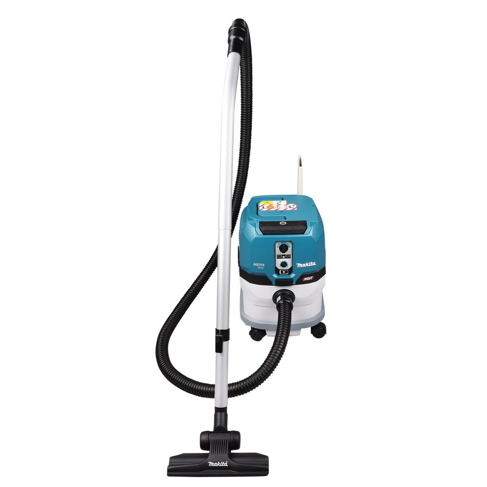 Набор Makita: аккумуляторный пылесос VC004GLZ01, 15 л, 1.8 м³/мин + аккумулятор BL4040, 40 В, 4 Ач + быстрое зарядное устройство DC40RA, PT992