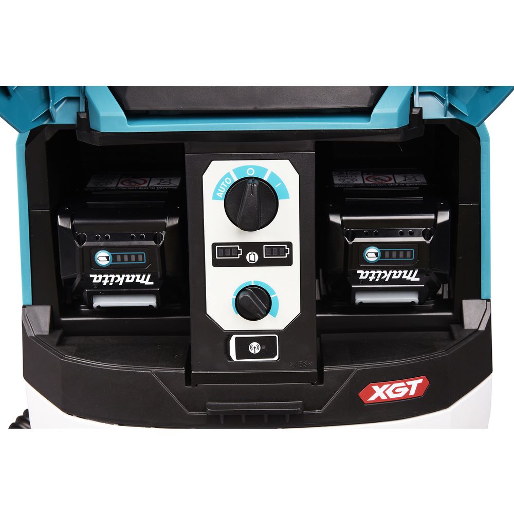 Набор Makita: аккумуляторный пылесос VC004GLZ01, 15 л, 1.8 м³/мин + аккумулятор BL4040, 40 В, 4 Ач + быстрое зарядное устройство DC40RA, PT992