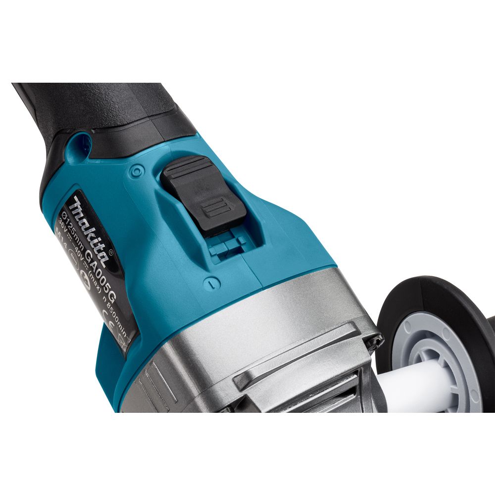 Аккумуляторная угловая шлифмашина Makita GA005GZ, 40 В, 125 мм, 8500 об/мин, без АКБ и ЗУ