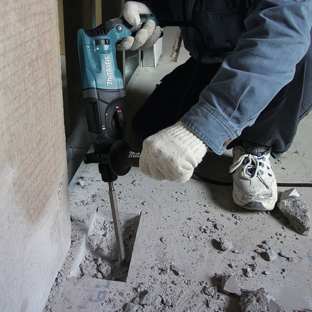 Набор Makita: перфоратор HR2470, 780 Вт, 2.4 Дж, 4500 уд/мин, в кейсе + рюкзак PGH-190100 + смазка для буров 196804-7, PT1047