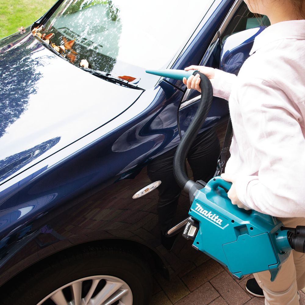 Аккумуляторный пылесос Makita CL121DWA, c АКБ 2 Ач и ЗУ