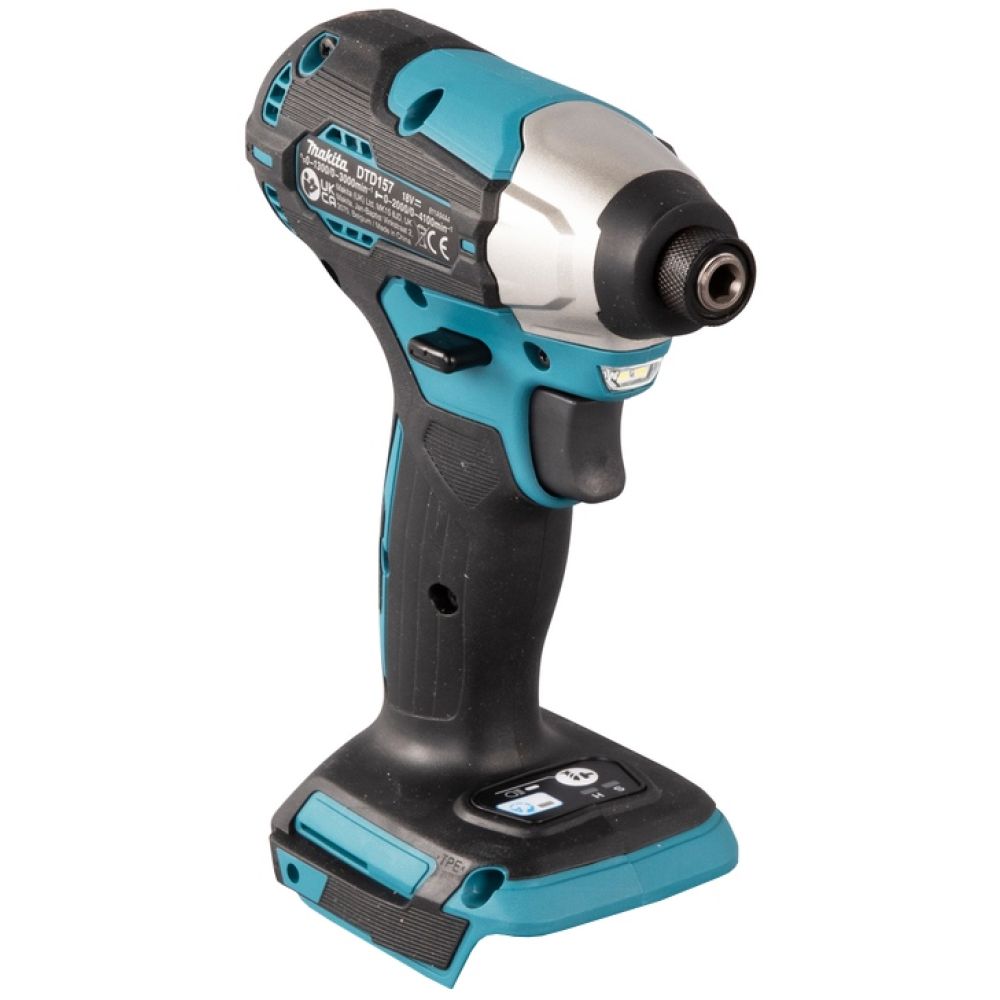 Аккумуляторный шуруповерт Makita DTD157RTJ, 18 В, 140 Нм, 4100 уд/мин, с 2 АКБ 5 Ач и ЗУ, в кейсе MakPac