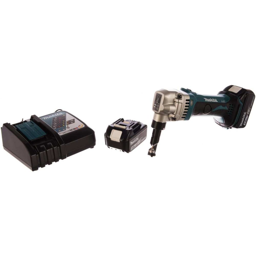 Аккумуляторные высечные ножницы Makita, по металлу, 18 В, 1900 об/мин, с 2 АКБ 3 Ач и ЗУ, в кейсе, DJN161RFE