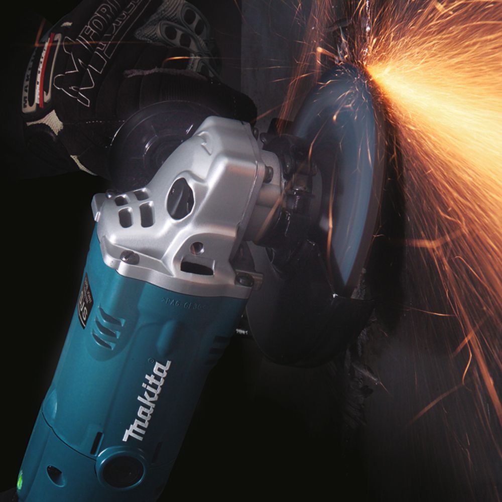 Угловая шлифмашина Makita GA5021, 1050 Вт, 125 мм, 11000 об/мин