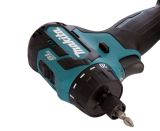 Аккумуляторная дрель-шуруповерт Makita DF032DWAE, 10.8 В/12 В, 1500 об/мин, с 2 АКБ 2 Ач и ЗУ, в кейсе