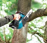 Аккумуляторная цепная пила Makita UC031GZ, 40 В, 25 см, 24 м/с, без АКБ и ЗУ