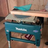 Комбинированная торцовочная пила Makita LF1000, 1650 Вт, 260 мм, 2700 об/мин