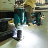 Аккумуляторный набор Makita, 18 В: гайковерт DTW300 + сабельная пила DJR189, с 2 АКБ 5 Ач и ЗУ, в кейсе