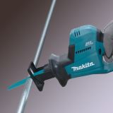 Аккумуляторный набор Makita, 18 В: гайковерт DTW300 + сабельная пила DJR189, с 2 АКБ 5 Ач и ЗУ, в кейсе