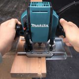 Фрезер Makita RP0900K, 900 Вт, 27000 об/мин, в кейсе