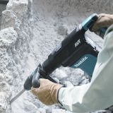 Отбойный молоток Makita HM1111C, 1300 Вт, 11.2 Дж, 2650 уд/мин, в кейсе