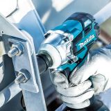 Набор: аккумуляторный ударный гайковерт Makita DTW285Z + аккумуляторная дрель-шуруповерт Makita DDF485Z + аккумулятор + зарядное устройство