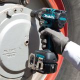 Набор: аккумуляторный ударный гайковерт Makita DTW700Z + аккумуляторная дрель-шуруповерт Makita DDF485Z + аккумулятор + зарядное устройство