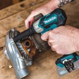 Аккумуляторный ударный гайковерт Makita TW161DWAE, 2400 об/мин, с 2 АКБ 2 АЧ и ЗУ, в кейсе