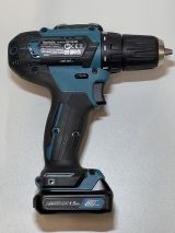 Аккумуляторная дрель-шуруповерт Makita DF333DWYE, 12 В, 1700 об/мин, с 2 АКБ 1.5 Ач и ЗУ, в кейсе (УЦЕНЕННЫЙ ТОВАР) (DF333DWYE/U)