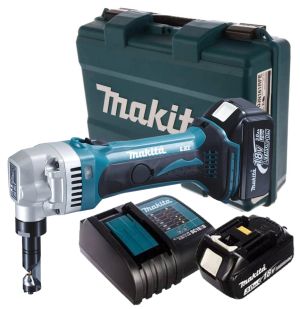 Аккумуляторные ножницы Makita DJN161RFE, 18 В, , 1900 ход/мин, с 2 АКБ 3 Ач и ЗУ, в кейсе